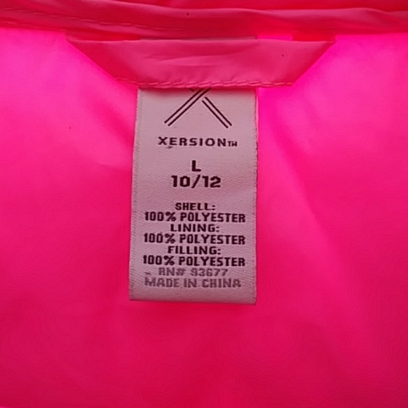 Hot pink poofy vest - Picture 2 of 2